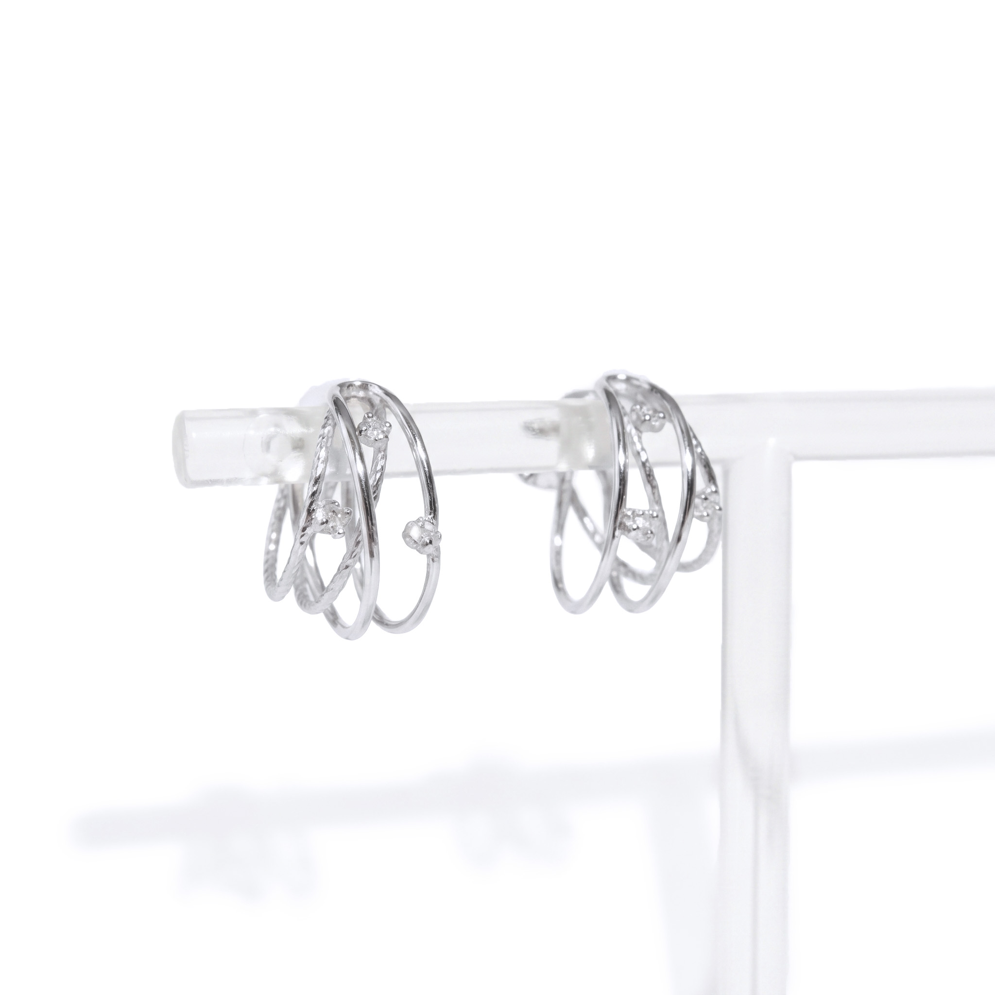 【即納】0.18ct ダイヤモンド・イヤリング【orbit】