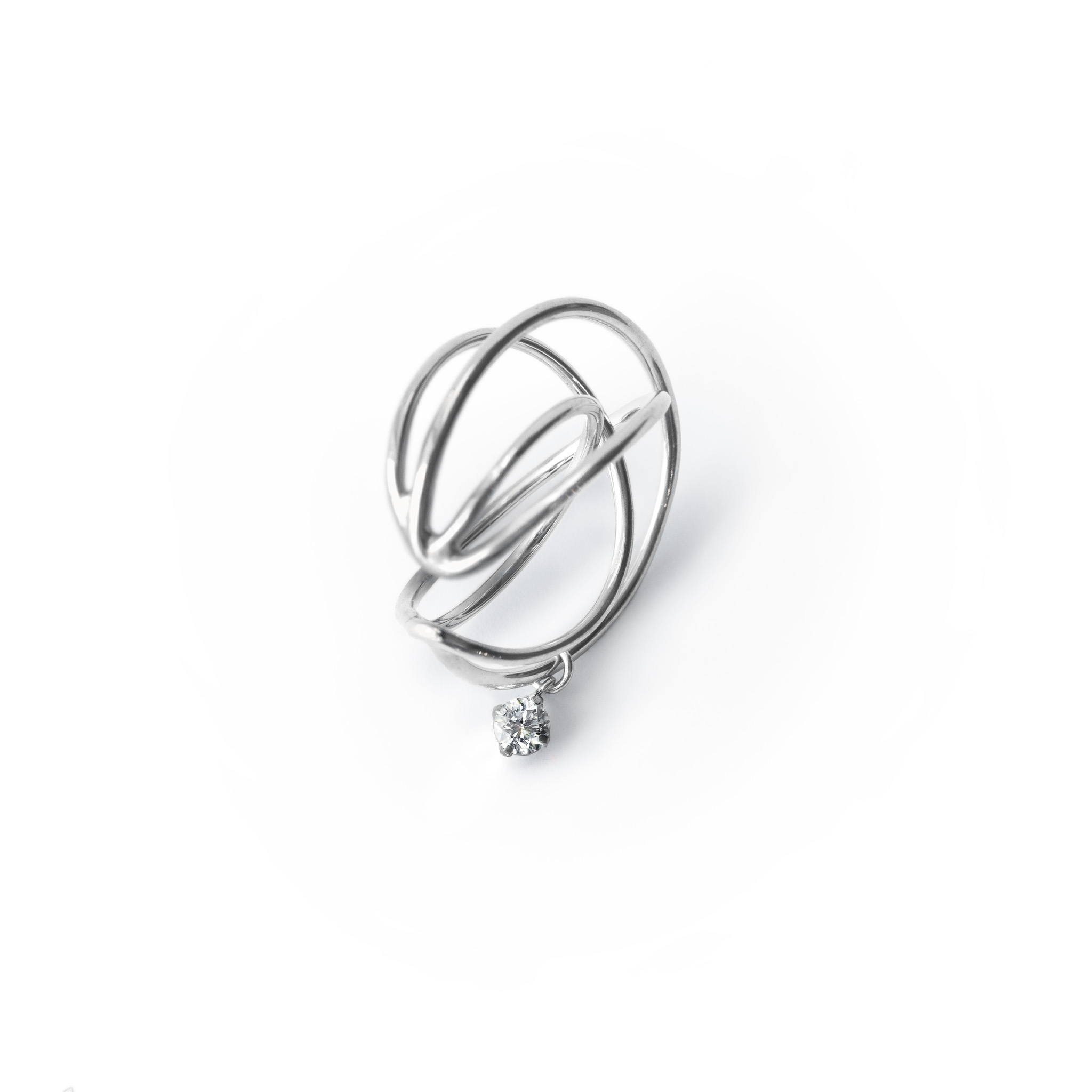 【即納】0.1ct ダイヤモンド・イヤーカフ【orbit】